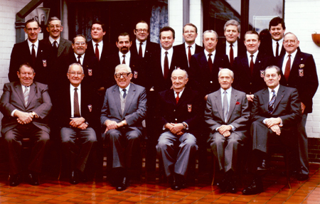 Bestuur Koninklijke Harmonie Sint-Cecilia in 1986